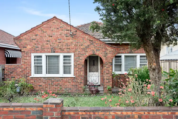 13 Roxburgh Street, Preston VIC 3072