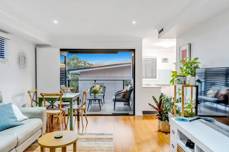 Main view of Homely townhouse listing, 2/7 Quarry Road, Alderley QLD 4051