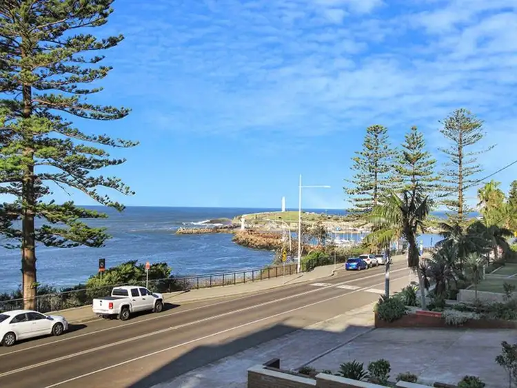 2/42-44 Cliff Road, Wollongong NSW 2500