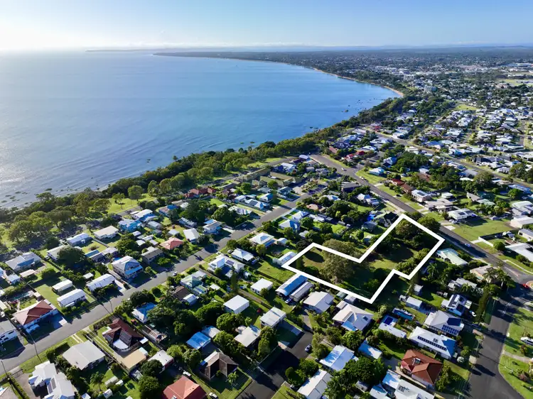 15 Martin Street, Pialba QLD 4655