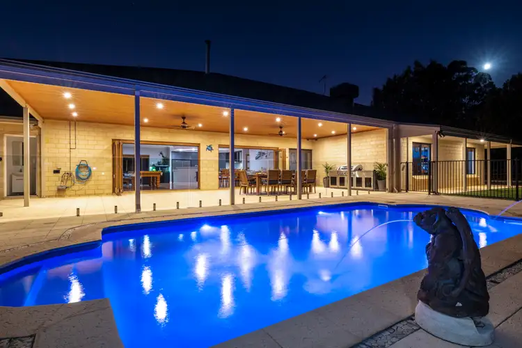 38 Eurythmic Road, Byford WA 6122