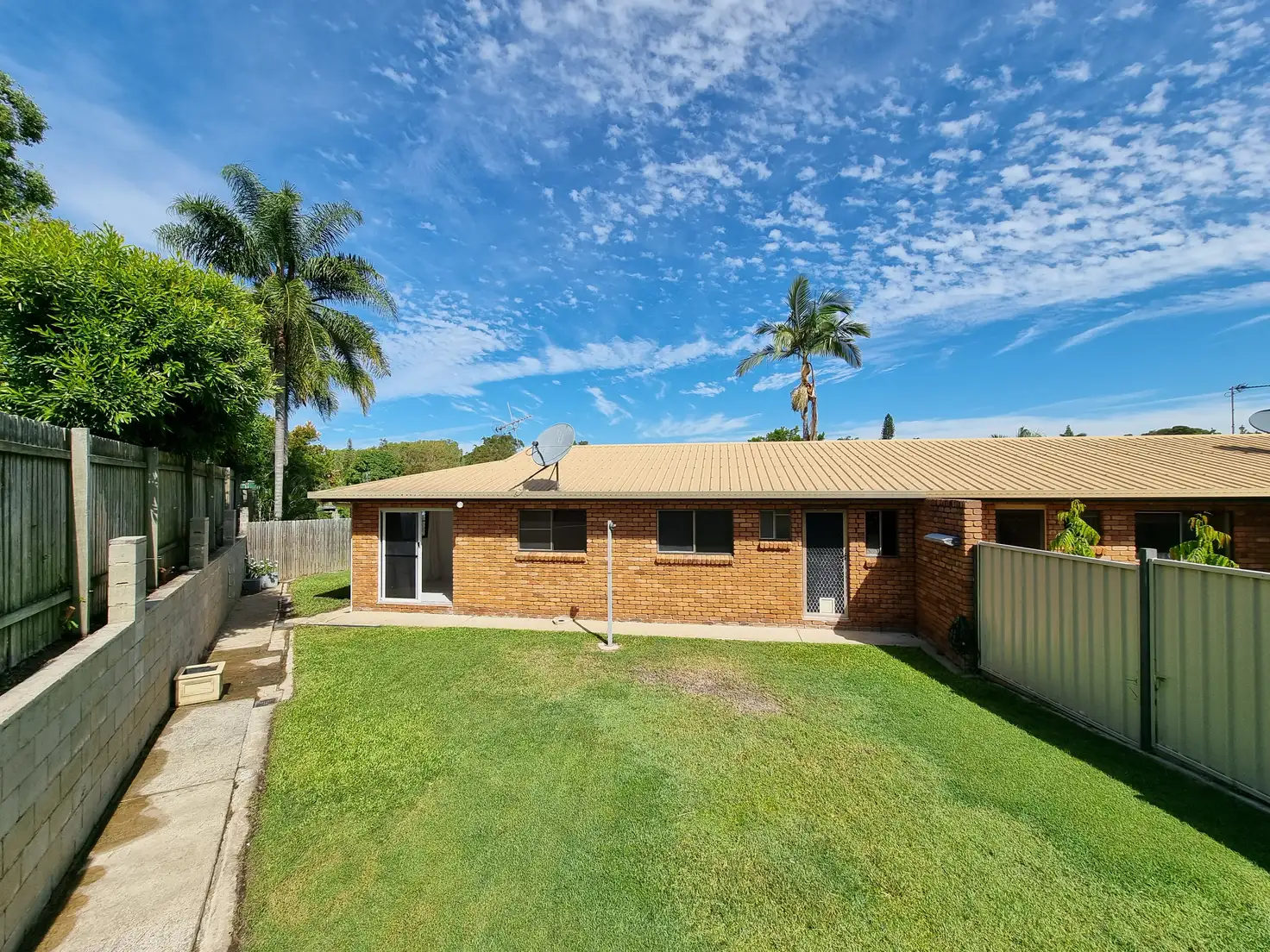 Main view of Homely house listing, 2/3 Fox Court, Tannum Sands QLD 4680
