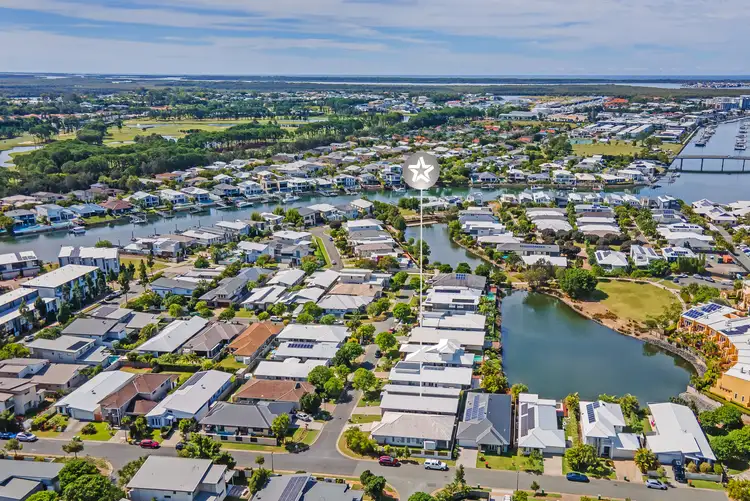 Second view of Homely house listing, 4 Mariner Avenue, Hope Island QLD 4212