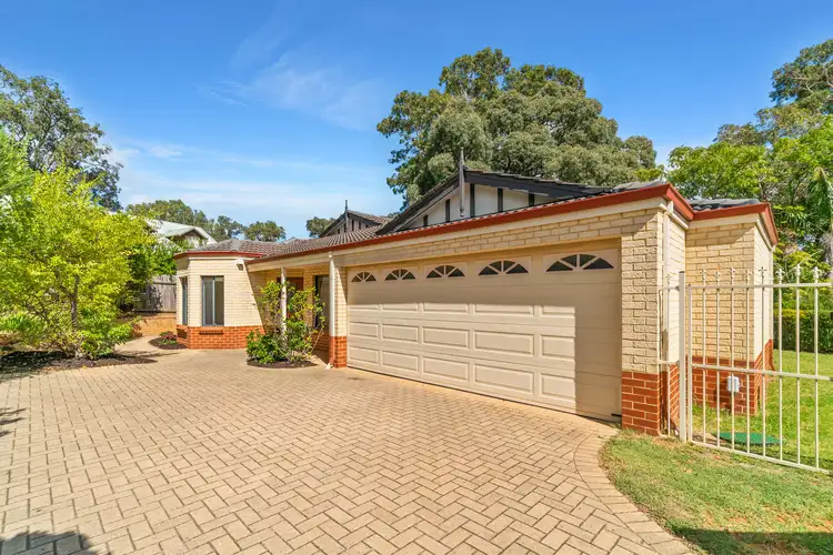 5A Traylen Road, Kalamunda WA 6076