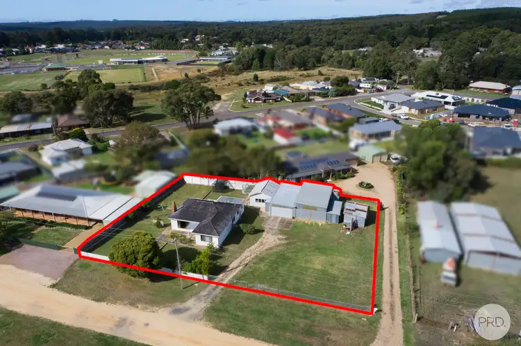 3 Charles Street, Creswick VIC 3363