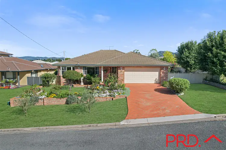 34 Garden Street, Kootingal NSW 2352