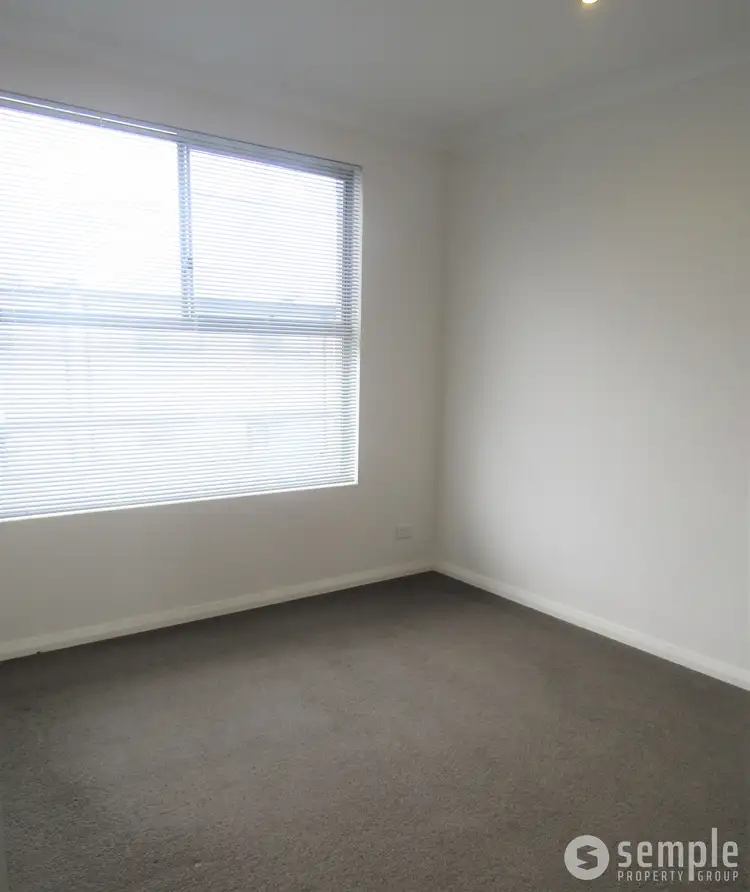 Seventh view of Homely apartment listing, 19/2 Coojong Link, Success WA 6164