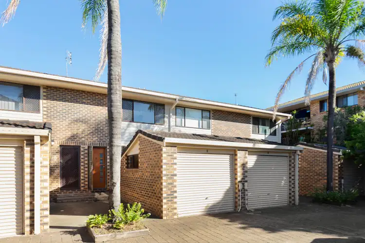 5/7 Christina Court, Mermaid Waters QLD 4218