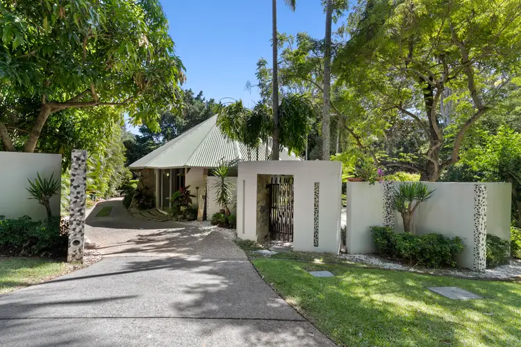 1 Jilba Street, Indooroopilly QLD 4068