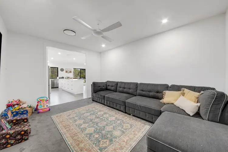Fifth view of Homely house listing, 2 Bittern Close, Glen Eden QLD 4680