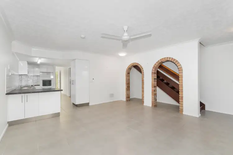 Main view of Homely townhouse listing, 2/52 Camp Street, Mundingburra QLD 4812