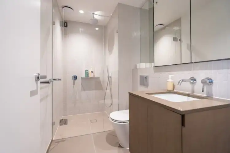 Third view of Homely house listing, 6106E/18 Hoff Boulevard,, Southbank VIC 3006