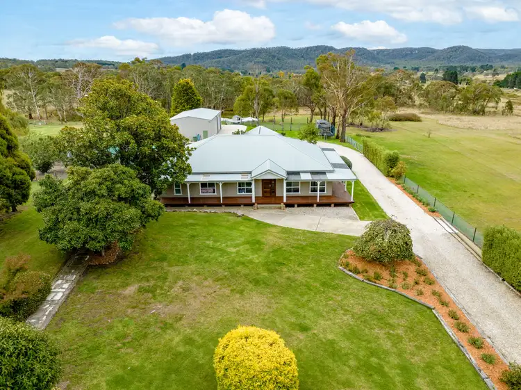 52 Oakey Forest Road, Marrangaroo NSW 2790