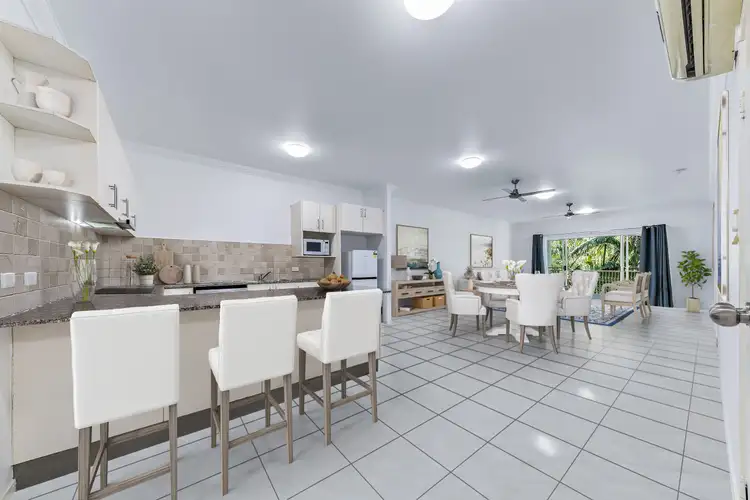 24/21 Shute Harbour Road, Cannonvale QLD 4802
