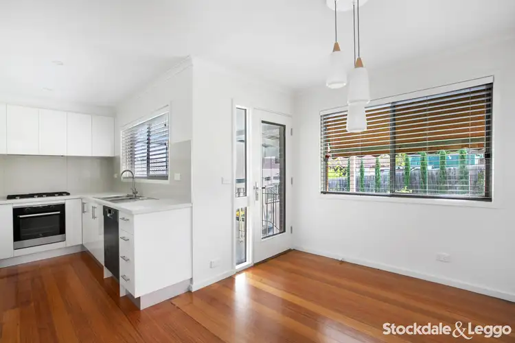 Fifth view of Homely house listing, 10 Kernot Court, Westmeadows VIC 3049