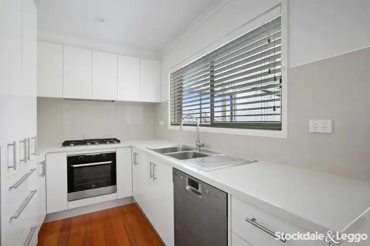 Sixth view of Homely house listing, 10 Kernot Court, Westmeadows VIC 3049