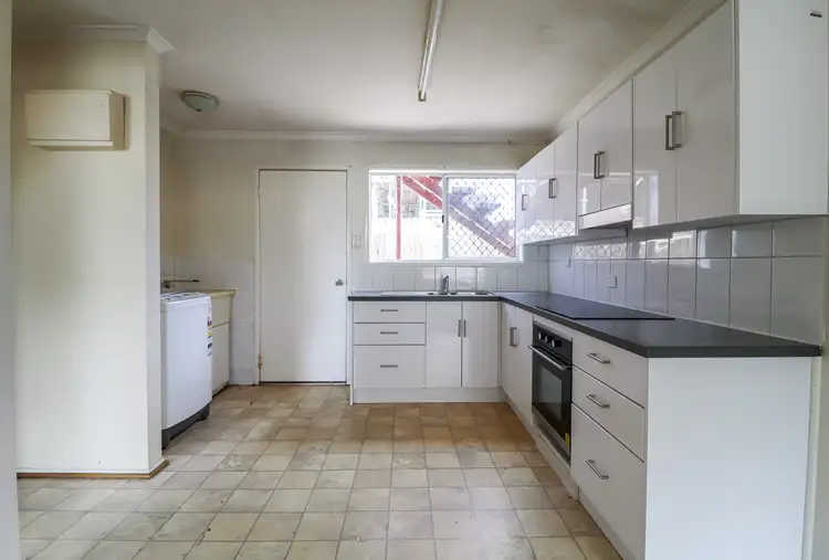 Fourth view of Homely unit listing, 2/31 Scenery Street, West Gladstone QLD 4680