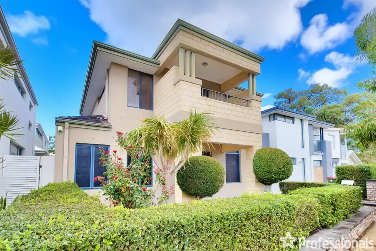 7 Prionotes Corner, Churchlands WA 6018