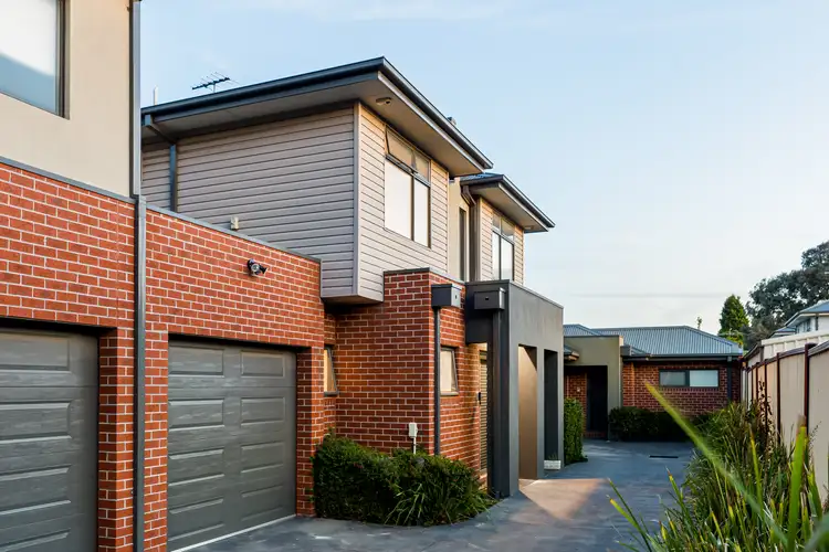 2/36 Moore Street, Coburg VIC 3058