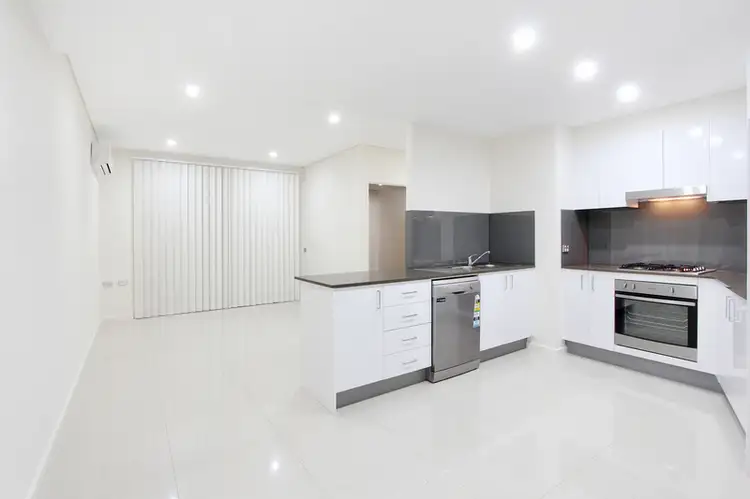 20/232 Targo Road, Toongabbie NSW 2146