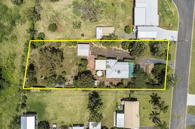 24 Claire Lee Crescent, Kingsthorpe QLD 4400