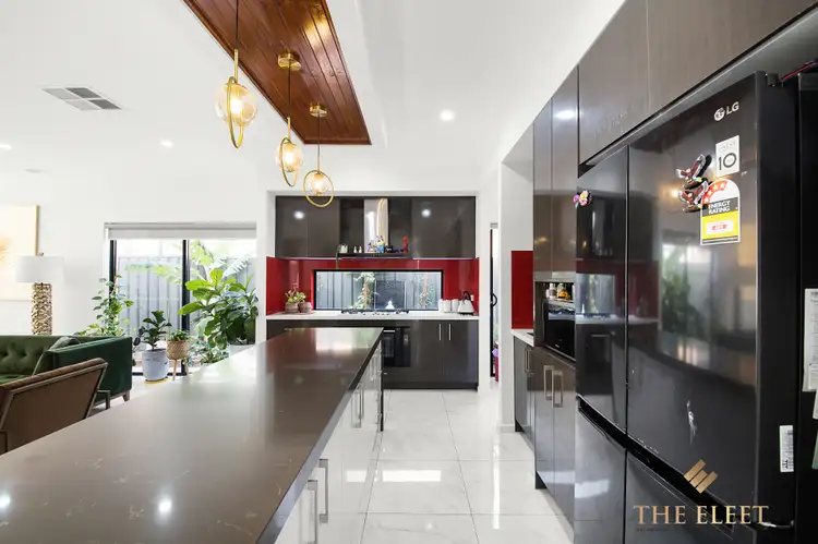 Fourth view of Homely house listing, 34 FRONTIER CIRCUIT, Tarneit VIC 3029