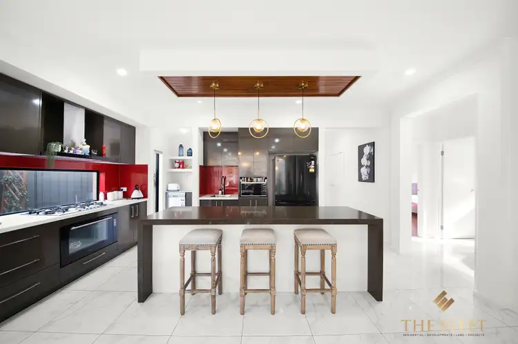 Fifth view of Homely house listing, 34 FRONTIER CIRCUIT, Tarneit VIC 3029