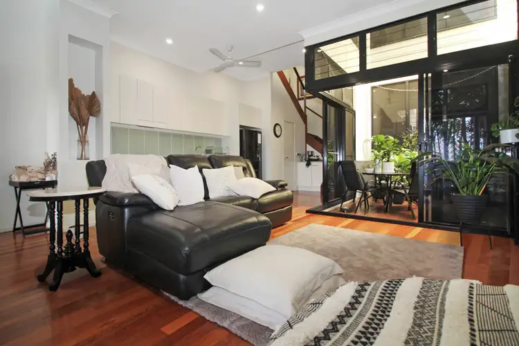 17 Paddington Terrace, Douglas QLD 4814