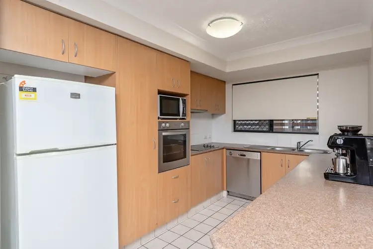 Fifth view of Homely unit listing, 2/32 Bath Street, Labrador QLD 4215