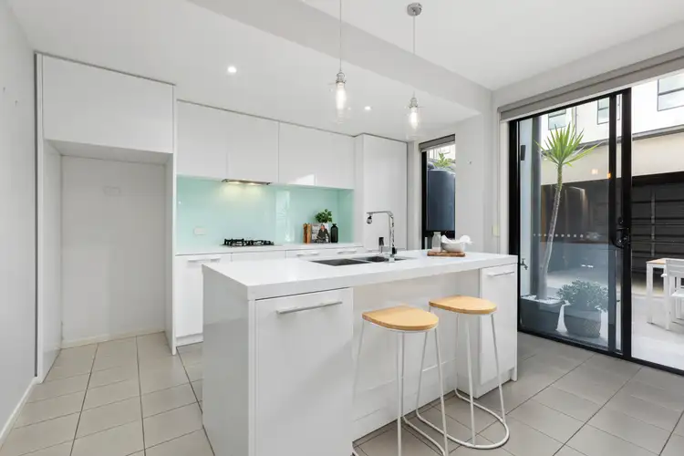 Sixth view of Homely townhouse listing, 27 Primrose Avenue, Cheltenham VIC 3192