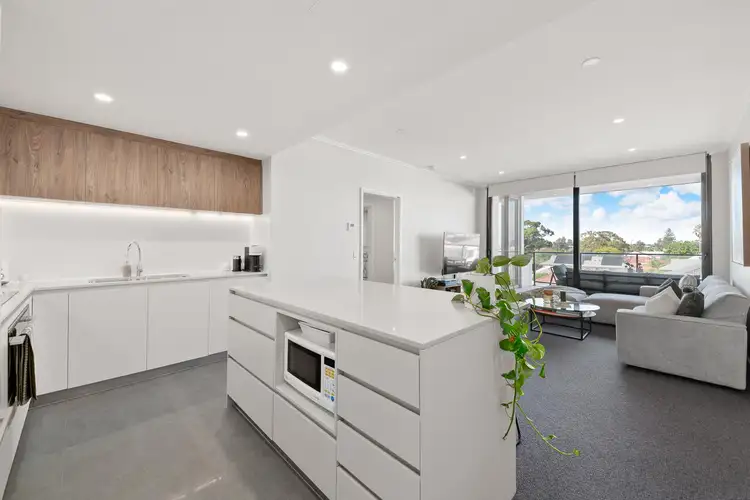 202/8 Henley Street, Como WA 6152