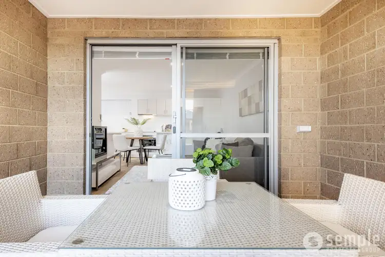 22/2 Delaronde Drive, Success WA 6164
