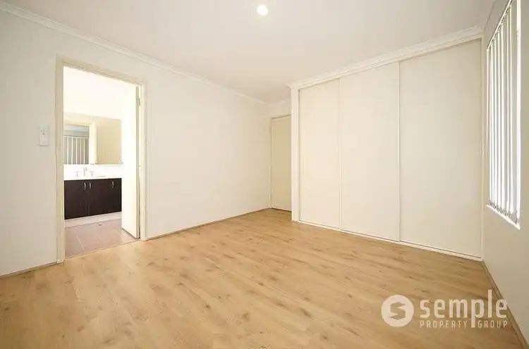 Second view of Homely unit listing, 19/1 Coojong Link, Success WA 6164