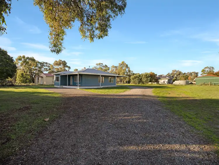 92 Palmerston Street, Baddaginnie VIC 3670