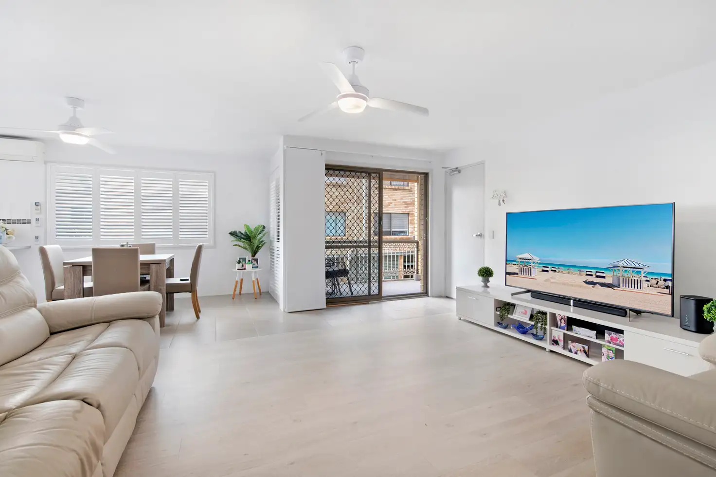 Main view of Homely unit listing, 5/250 Marine Parade, Labrador QLD 4215