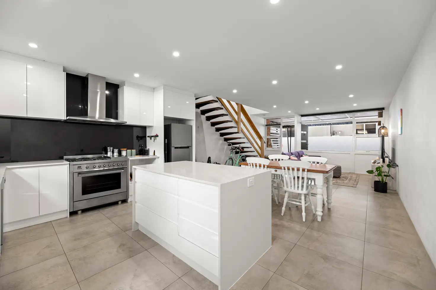 Main view of Homely apartment listing, 3/104 Albatross Avenue, Mermaid Beach QLD 4218