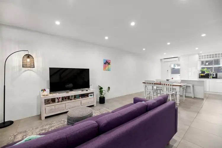 Fourth view of Homely apartment listing, 3/104 Albatross Avenue, Mermaid Beach QLD 4218