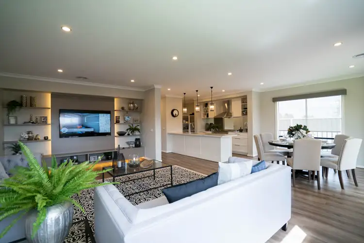 Fifth view of Homely house listing, 38 Penver Drive, Cobblebank VIC 3338