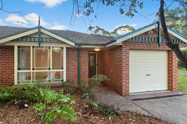1/4 Flanders Avenue, Mount Kuring-Gai NSW 2080