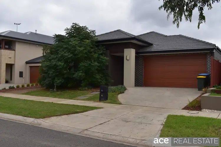 54 Kingsbridge Boulevard, Williams Landing VIC 3027