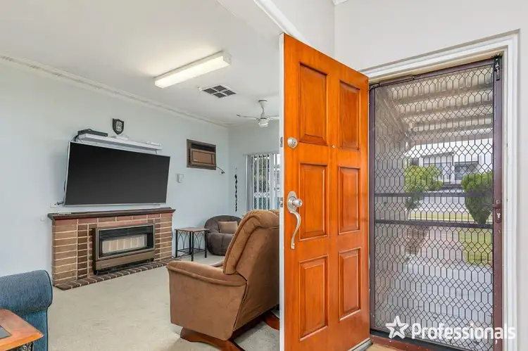 Fourth view of Homely house listing, 3 Tonbridge Way, Thornlie WA 6108