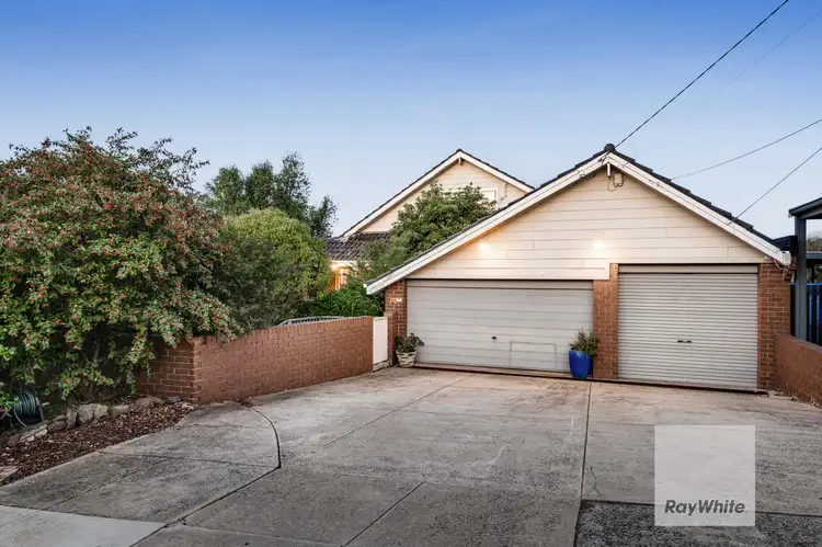 42 Clarke Drive, Gladstone Park VIC 3043
