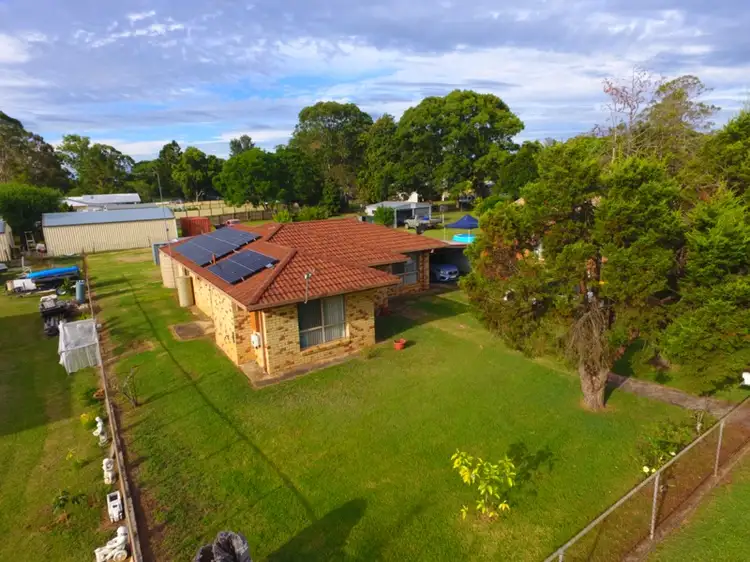 6 Crofton Street, Blackbutt QLD 4314
