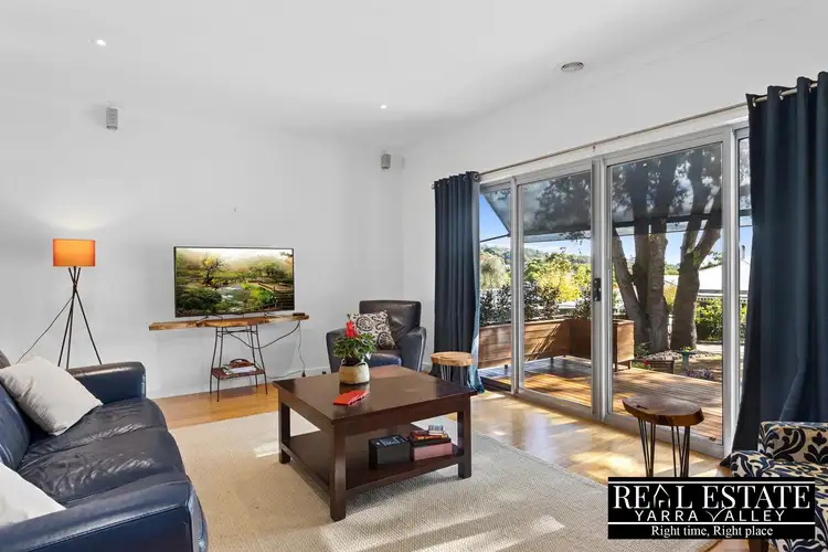 Fifth view of Homely house listing, 8 Crestwood Place, Yarra Junction VIC 3797