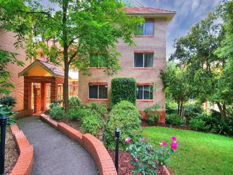 12/70 Albert Street, Hornsby NSW 2077
