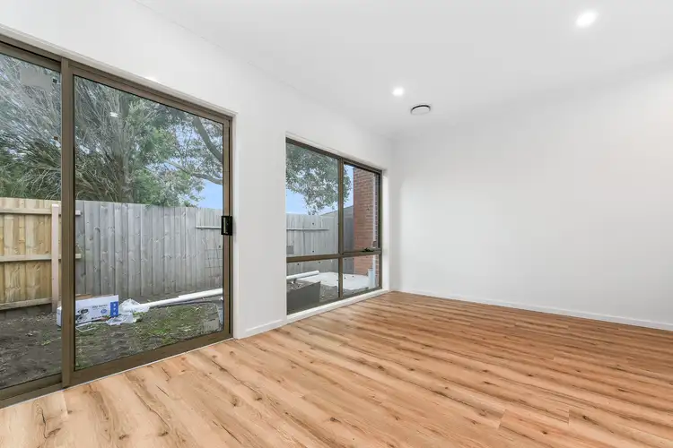 Fifth view of Homely unit listing, 2/29 Navarre Drive, Cranbourne West VIC 3977