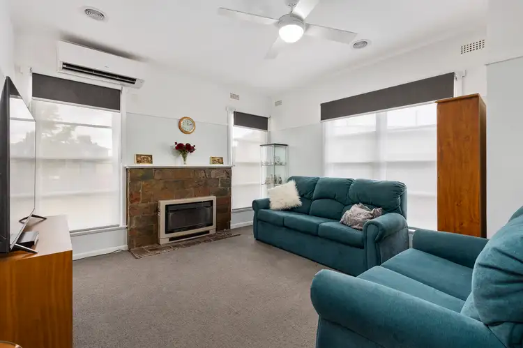 Third view of Homely house listing, 5 Boronia Grove, Wendouree VIC 3355