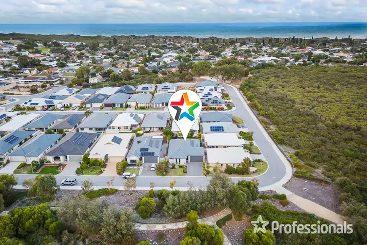 27 Grenadier Street, Two Rocks WA 6037