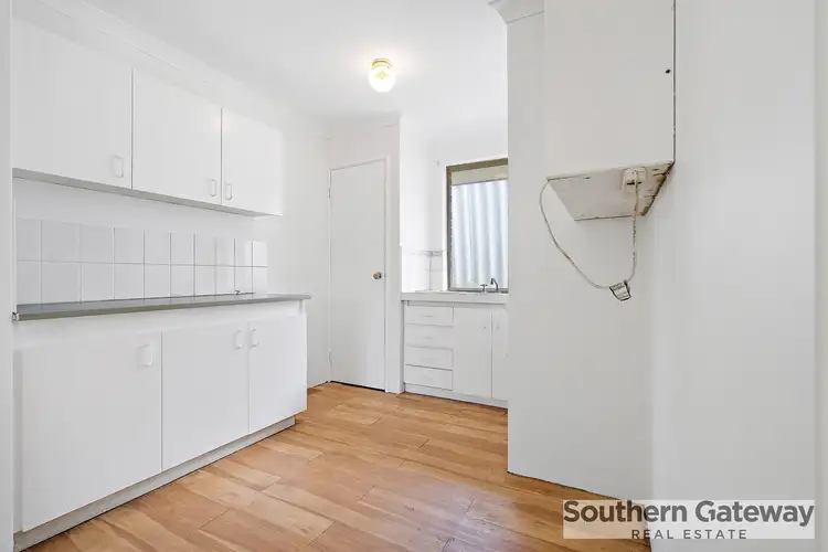 Sixth view of Homely house listing, 39 Djilba View, Leda WA 6170