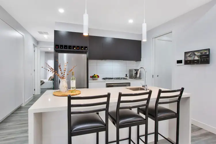 Fifth view of Homely house listing, 16 Pinot Crescent, Wollert VIC 3750